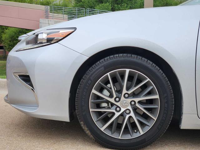 2017 Lexus ES 350 Vehicle Photo in PLANO, TX 75024