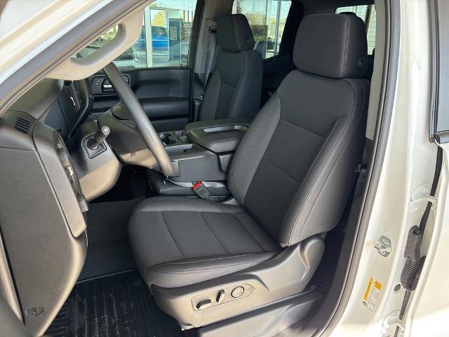 2025 Chevrolet Silverado 1500 Vehicle Photo in MANHATTAN, KS 66502-5036