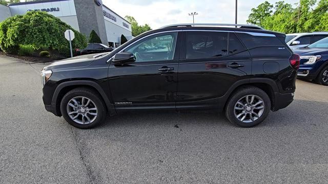 2022 GMC Terrain Vehicle Photo in Pleasant Hills, PA 15236