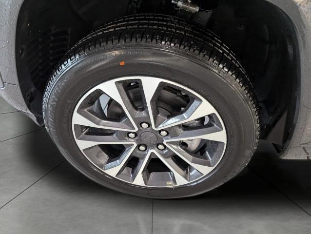2025 Jeep Grand Cherokee L Vehicle Photo in Oshkosh, WI 54901