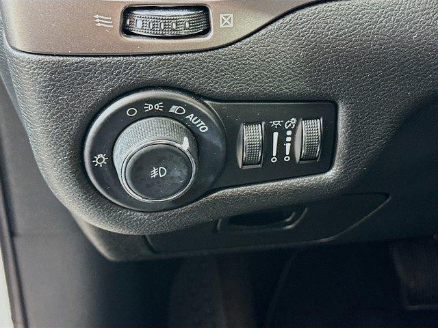 2020 Jeep Cherokee Vehicle Photo in Doylsetown, PA 18901