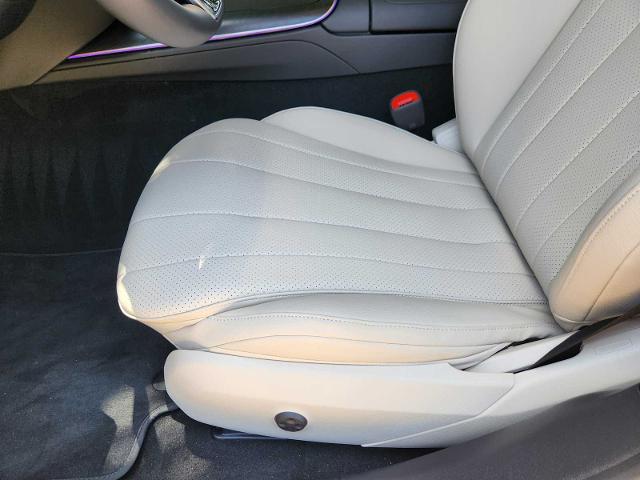 2025 Mercedes-Benz E-Class Vehicle Photo in HOUSTON, TX 77079
