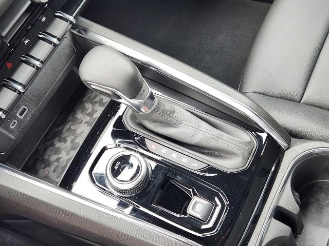 2023 GMC Canyon Vehicle Photo in DENTON, TX 76210-9321