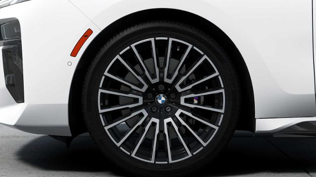 2025 BMW 740i Vehicle Photo in GRAPEVINE, TX 76051