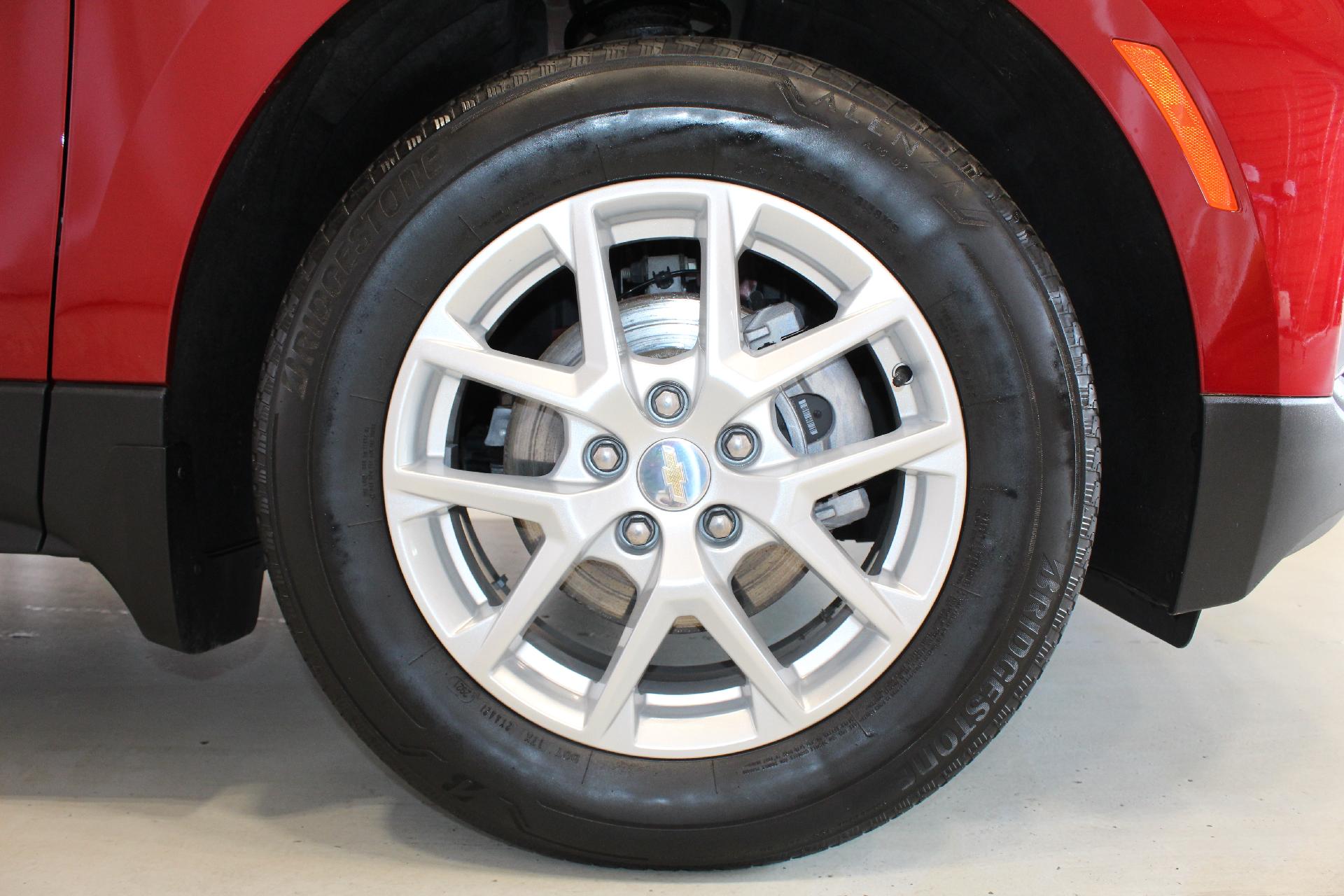2022 Chevrolet Equinox Vehicle Photo in NORTHAMPTON, MA 01060-1120