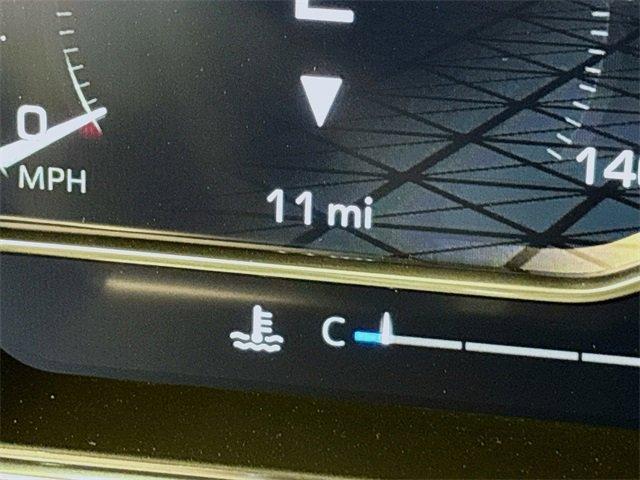 2025 GMC Sierra 3500 HD Vehicle Photo in PUYALLUP, WA 98371-4149