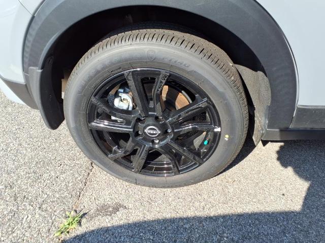 2024 Nissan Kicks Vehicle Photo in EMPORIA, VA 23847-1235