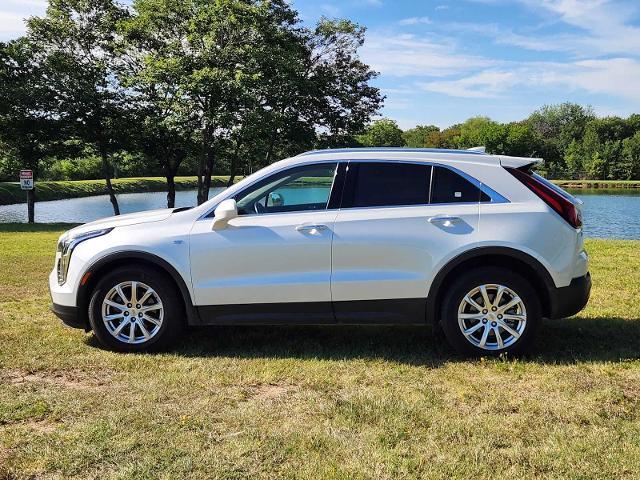 2019 Cadillac XT4 Vehicle Photo in DENTON, TX 76210-9321