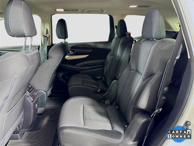 2021 Subaru Ascent Vehicle Photo in Puyallup, WA 98371