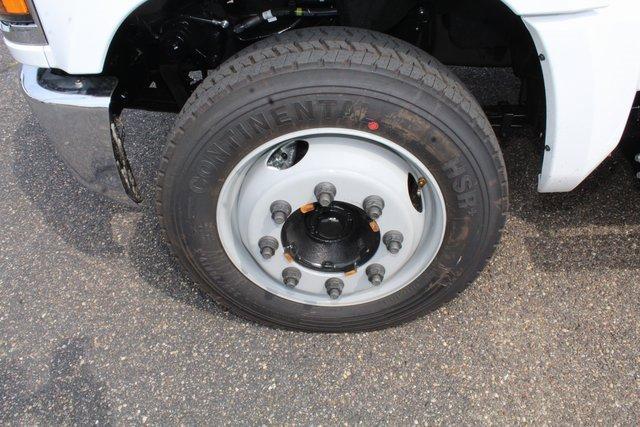2023 Chevrolet Silverado 6500 HD Vehicle Photo in SAINT CLAIRSVILLE, OH 43950-8512