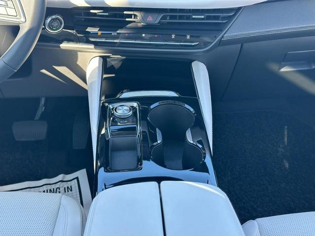 2024 Buick Envision Vehicle Photo in COLUMBIA, MO 65203-3903