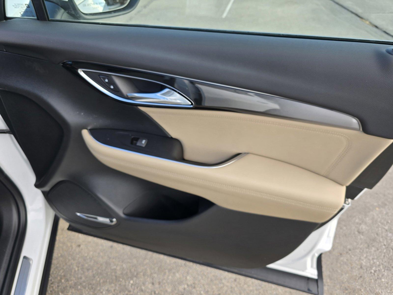 2025 Buick Envision Vehicle Photo in Rolla, MO 65401