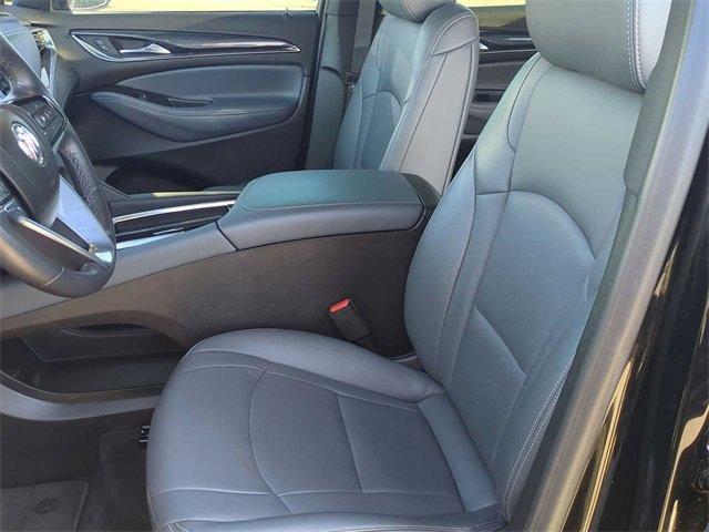 2024 Buick Enclave Vehicle Photo in COLLIERVILLE, TN 38017-9006