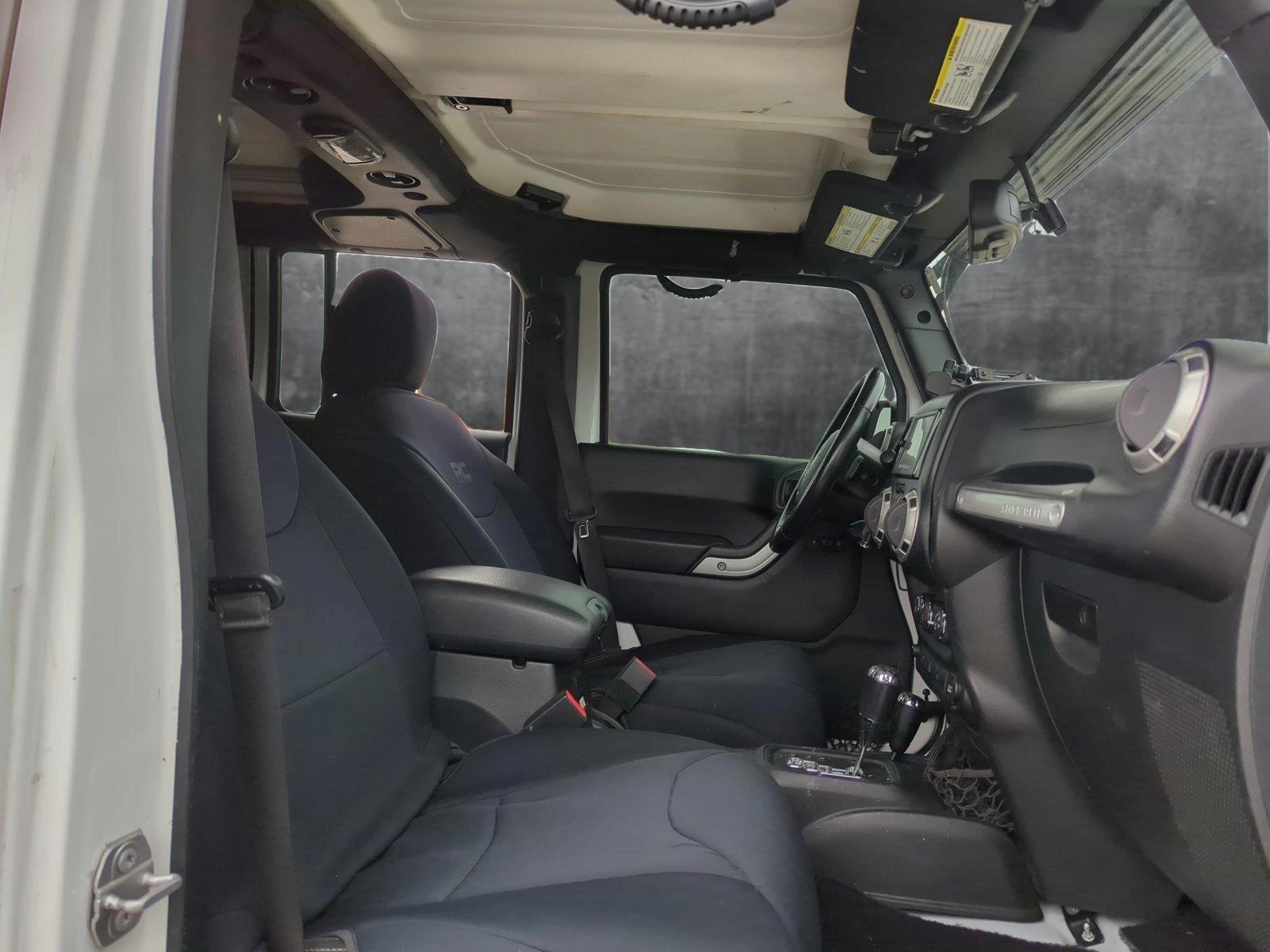 2017 Jeep Wrangler Unlimited Vehicle Photo in Memphis, TN 38125