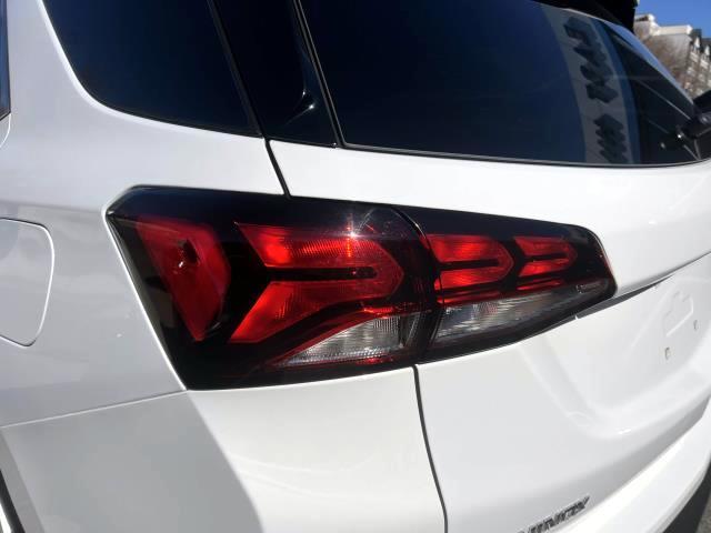 2022 Chevrolet Equinox Vehicle Photo in Roslyn, NY 11576