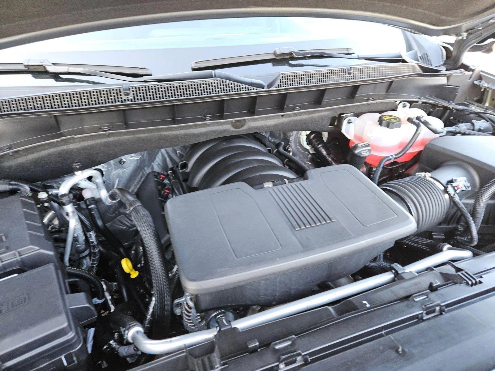 2025 Chevrolet Suburban Vehicle Photo in MESA, AZ 85206-4395