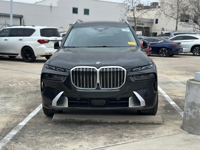 2024 BMW X7 xDrive40i Vehicle Photo in San Antonio, TX 78230