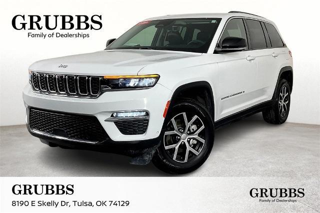 2023 Jeep Grand Cherokee Vehicle Photo in Tulsa, OK 74129