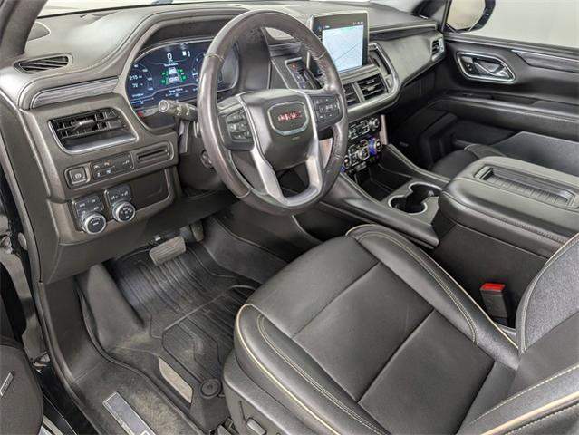 2022 GMC Yukon XL Vehicle Photo in ENGLEWOOD, CO 80113-6708