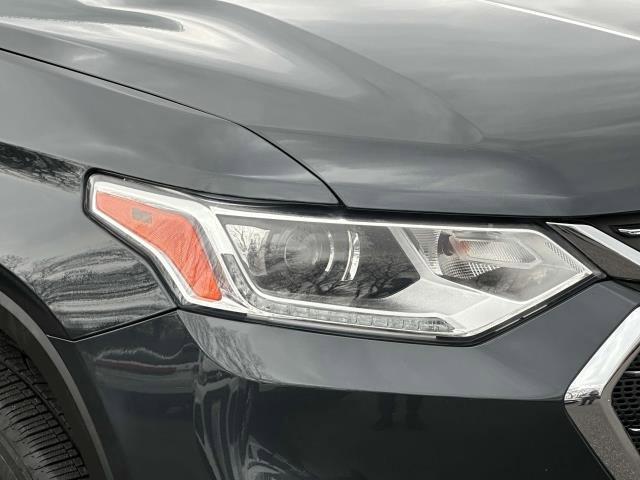2021 Chevrolet Traverse Vehicle Photo in SAINT JAMES, NY 11780-3219