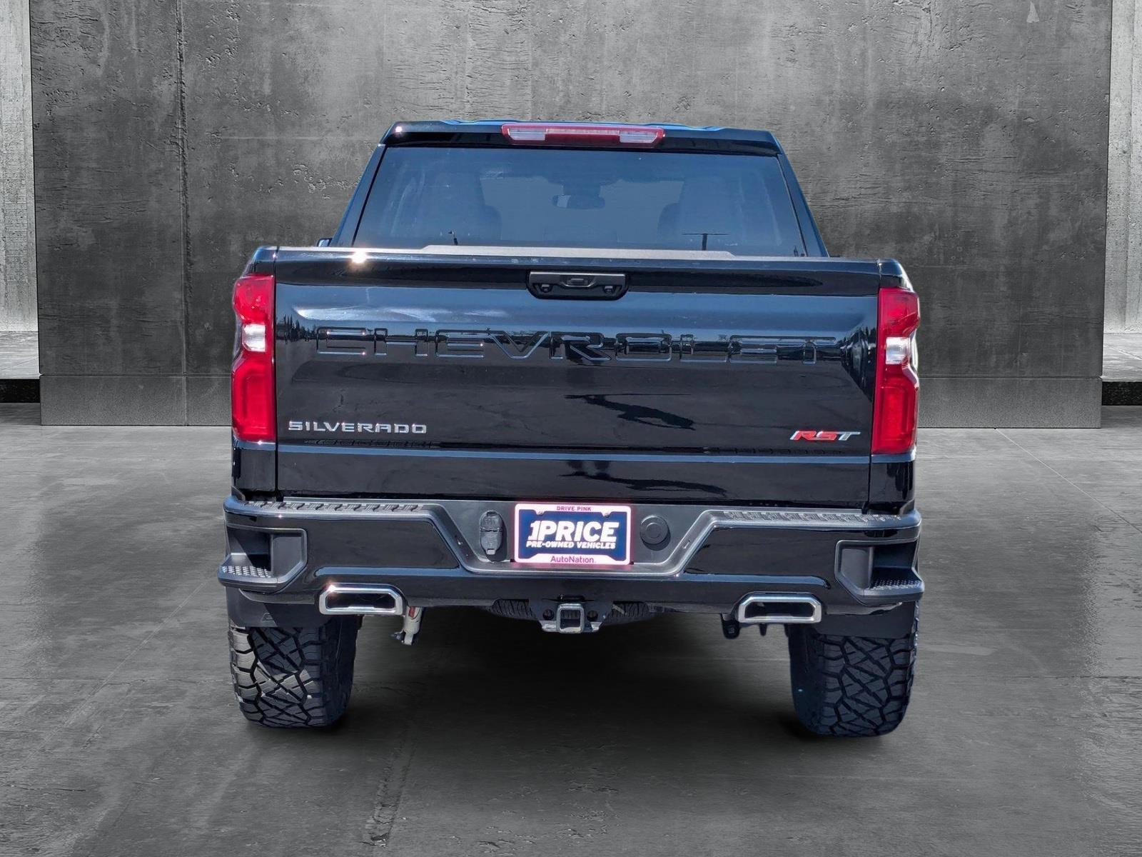 2024 Chevrolet Silverado 1500 Vehicle Photo in VALENCIA, CA 91355-1705
