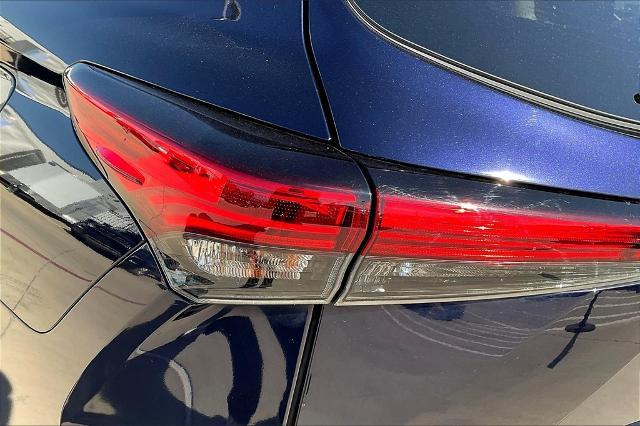 2023 Toyota Highlander Vehicle Photo in Grapevine, TX 76051