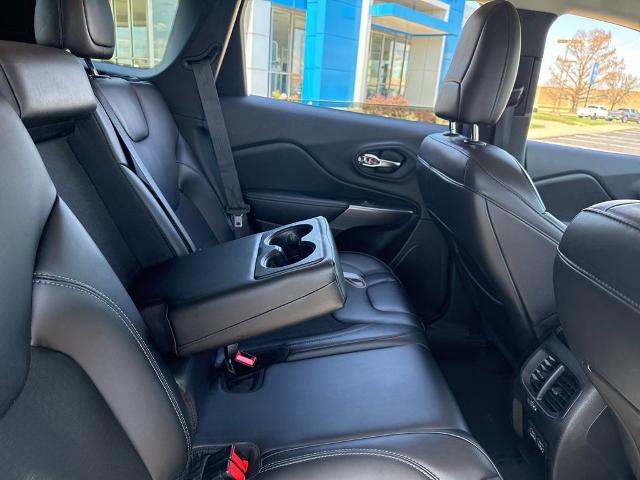 2021 Jeep Cherokee Vehicle Photo in MANHATTAN, KS 66502-5036