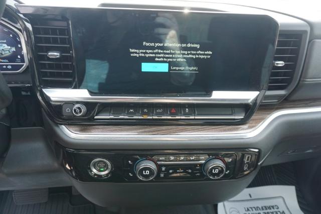 2022 Chevrolet Silverado 1500 Vehicle Photo in FAIRMONT, WV 26554-2318