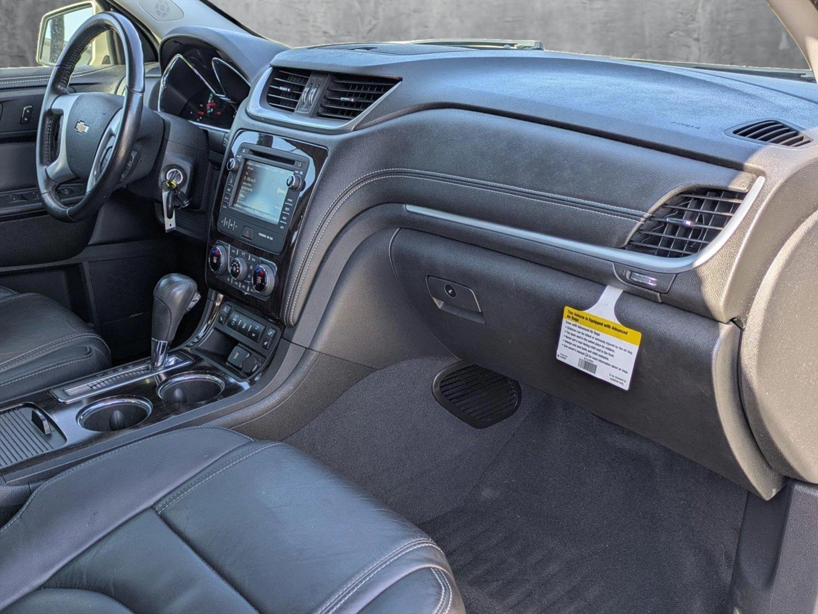 2015 Chevrolet Traverse Vehicle Photo in Tustin, CA 92782