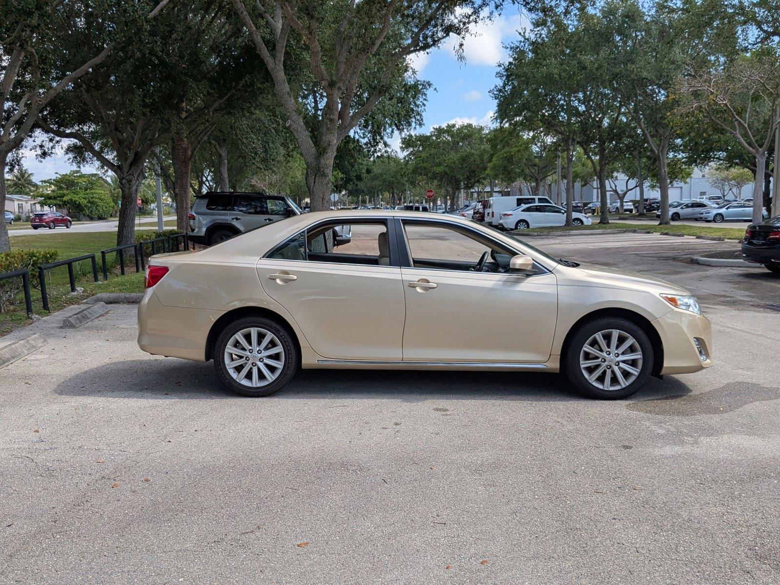 2012 Toyota Camry Vehicle Photo in West Palm Beach, FL 33417
