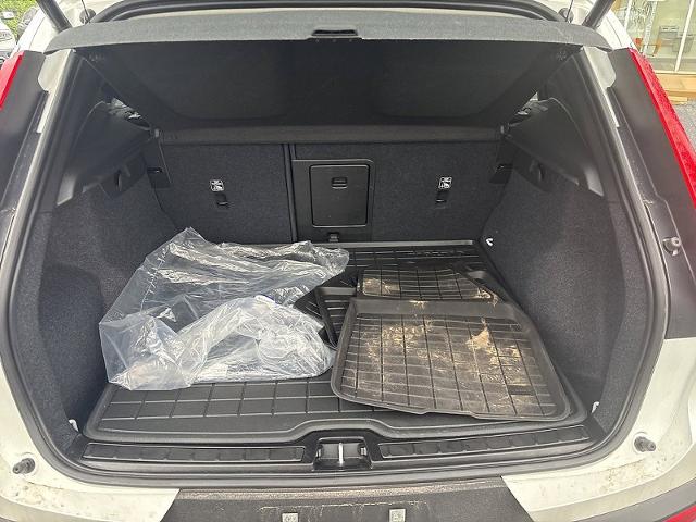 2023 Volvo XC40 Vehicle Photo in HARRISBURG, PA 17111-1033