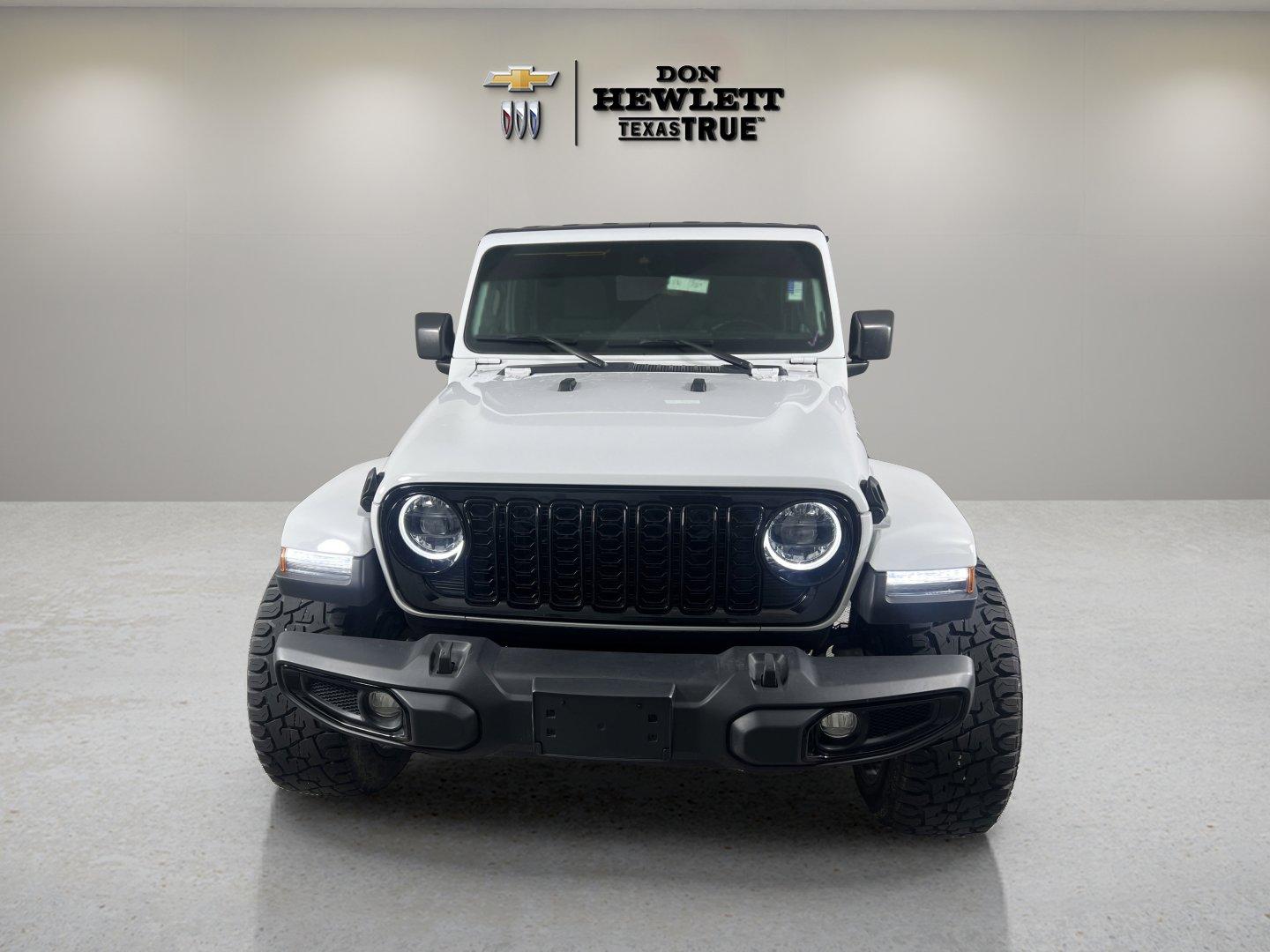 2024 Jeep Gladiator Vehicle Photo in GEORGETOWN, TX 78626-7508
