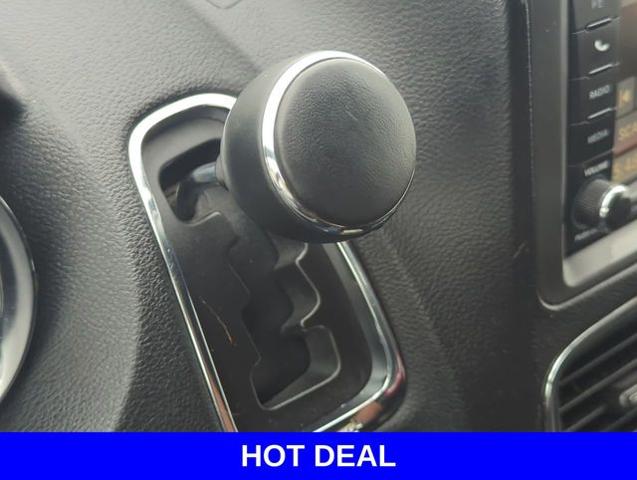 2015 Dodge Grand Caravan Vehicle Photo in Merrillville, IN 46410