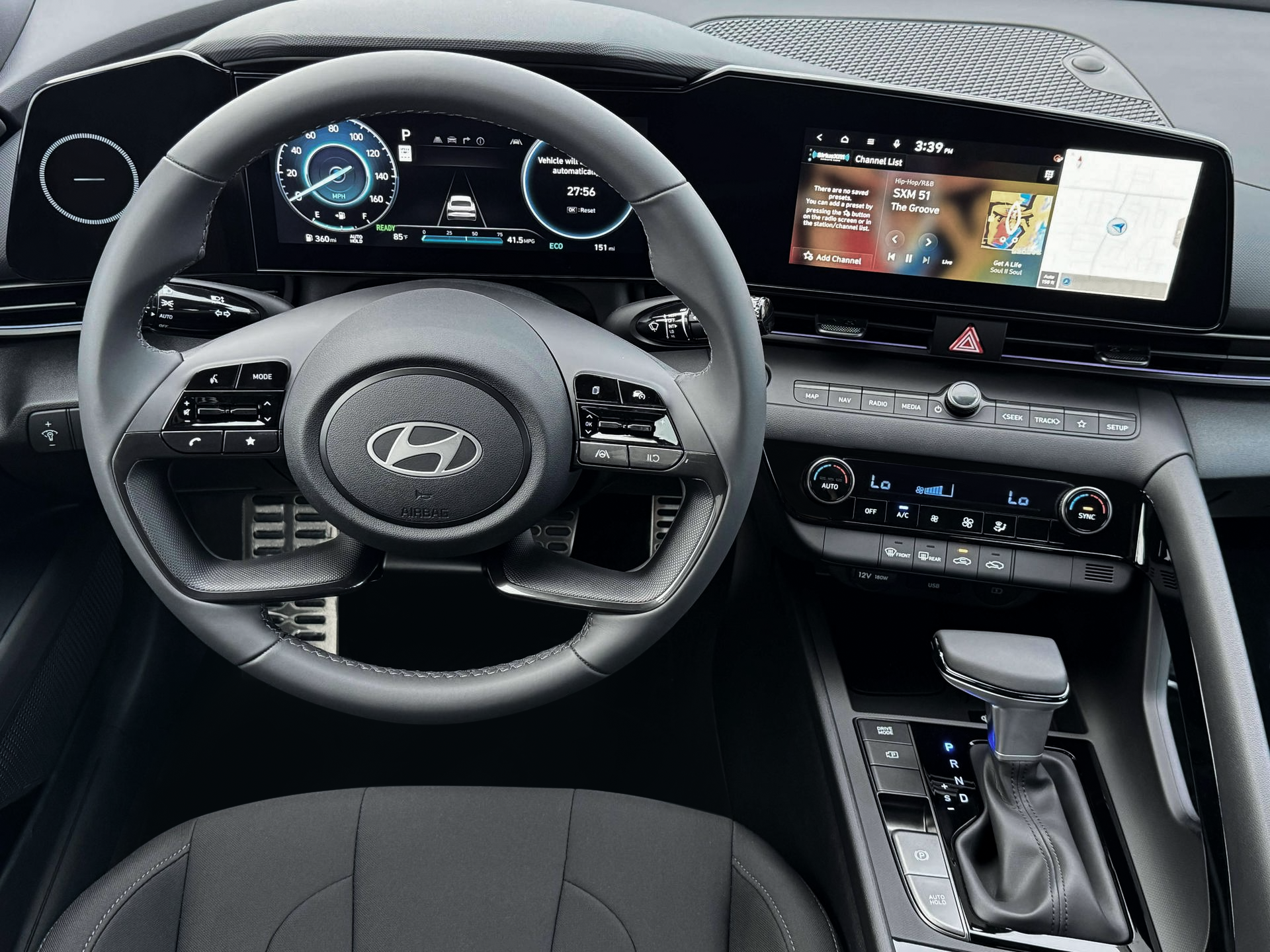 2025 Hyundai ELANTRA Hybrid Vehicle Photo in Harrisburg, PA 17111