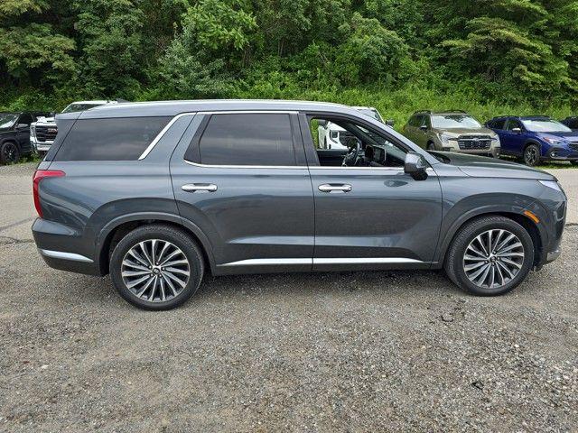 2024 Hyundai PALISADE Vehicle Photo in Pleasant Hills, PA 15236