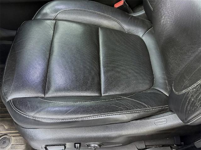 2017 GMC Acadia Vehicle Photo in PUYALLUP, WA 98371-4149