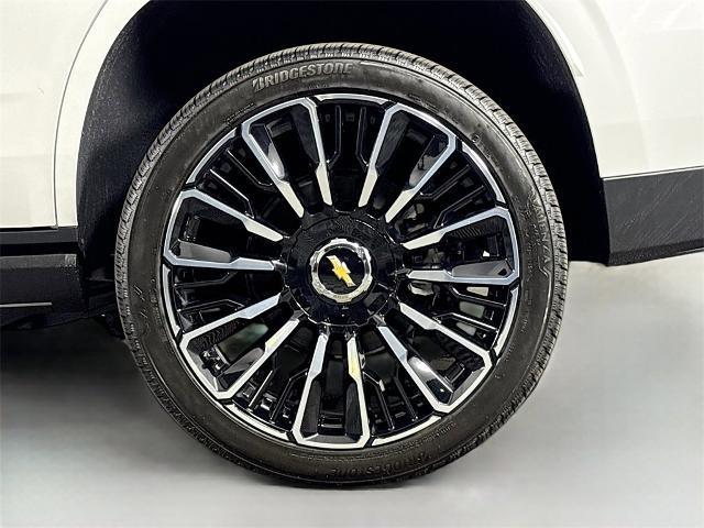 2025 Chevrolet Tahoe Vehicle Photo in PUYALLUP, WA 98371-4149