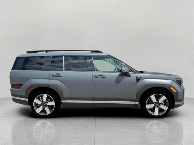 2024 Hyundai SANTA FE Hybrid Vehicle Photo in Green Bay, WI 54304