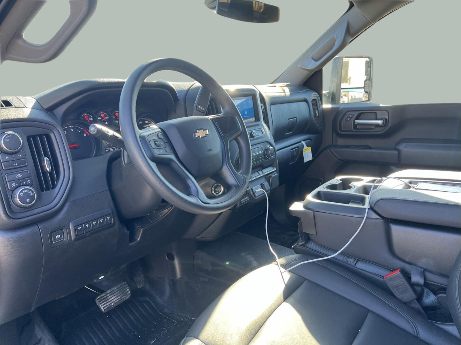 2024 Chevrolet Silverado 2500 HD Vehicle Photo in GEORGETOWN, TX 78626-7508