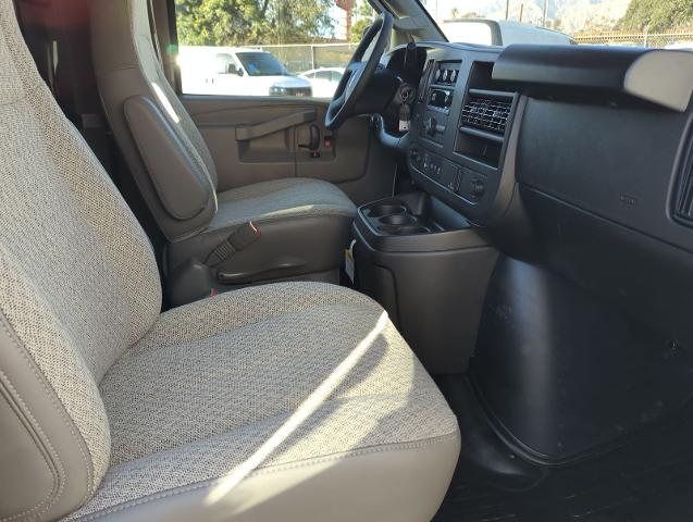 2025 GMC Savana Cargo 2500 Vehicle Photo in PASADENA, CA 91107-3803