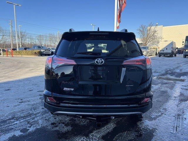 2018 Toyota RAV4 Vehicle Photo in Mechanicsburg, PA 17050-1707