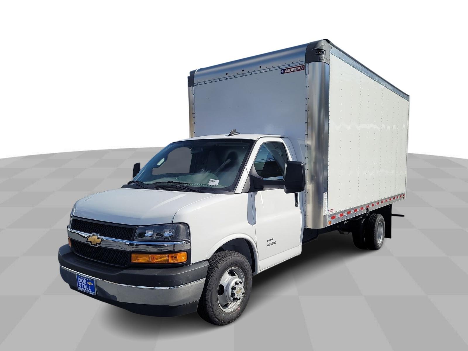2024 Chevrolet Express Commercial Cutaway Vehicle Photo in LA MESA, CA 91942-8211
