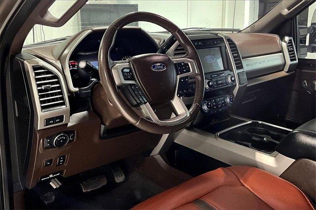 2020 Ford Super Duty F-250 SRW Vehicle Photo in TOPEKA, KS 66609-0000