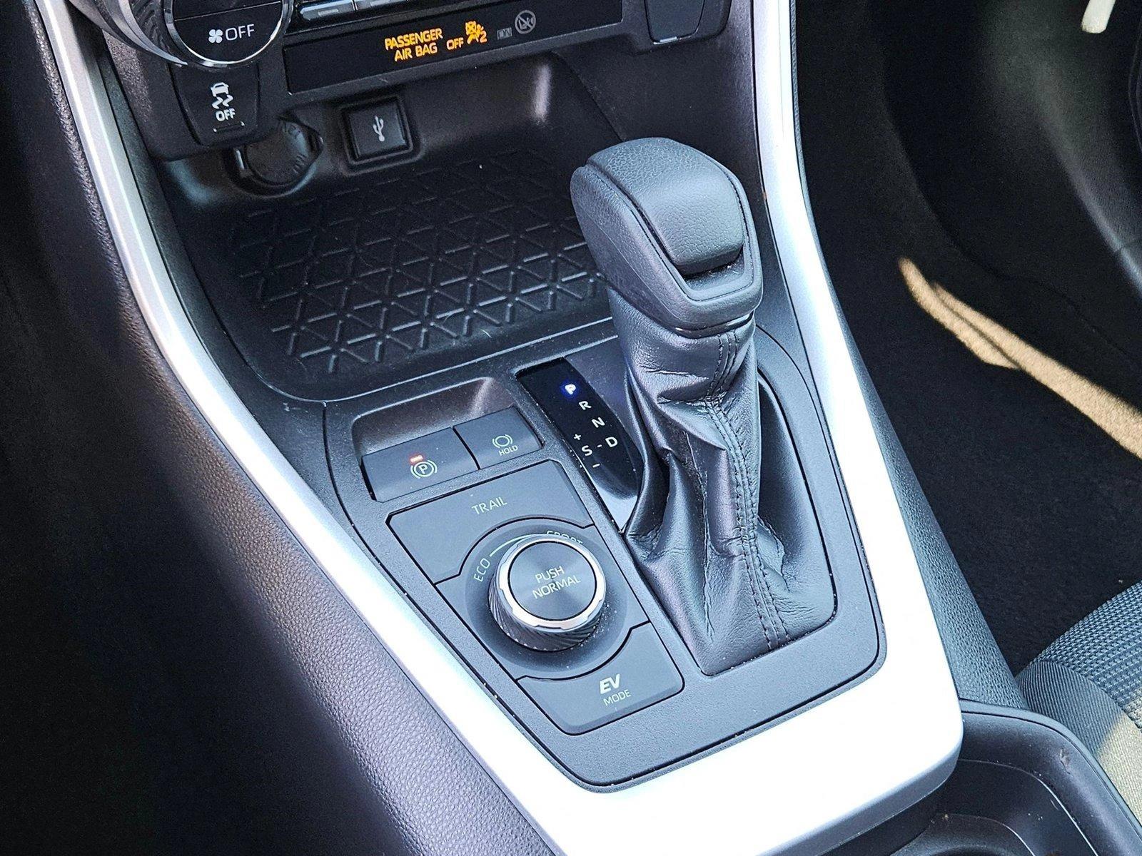 2021 Toyota RAV4 Vehicle Photo in PEORIA, AZ 85382-3715