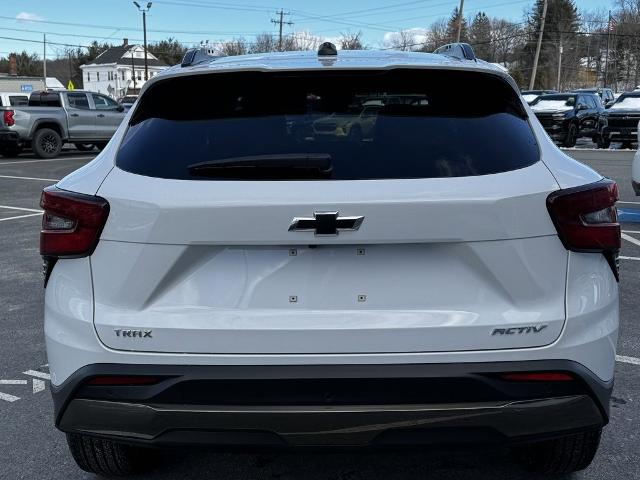 2025 Chevrolet Trax Vehicle Photo in GARDNER, MA 01440-3110