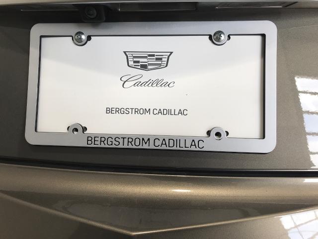 2017 Cadillac XTS Vehicle Photo in GREEN BAY, WI 54303-3330