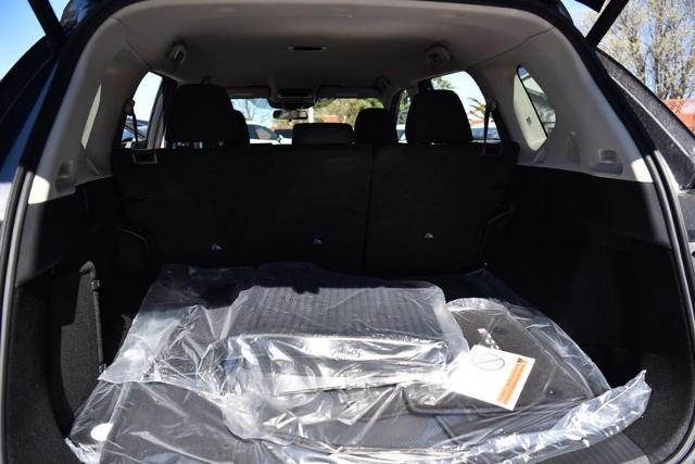 2025 Nissan Rogue Vehicle Photo in Ballwin, MO 63011