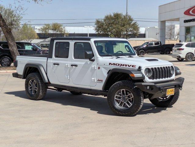 2024 Jeep Gladiator Vehicle Photo in SELMA, TX 78154-1460
