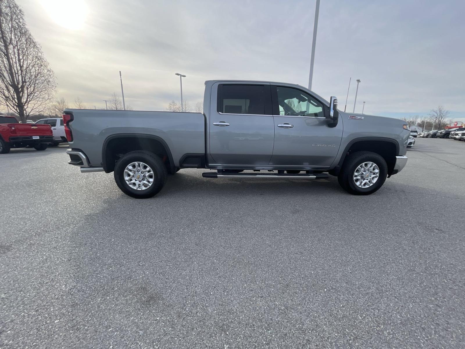 2025 Chevrolet Silverado 2500 HD Vehicle Photo in BENTONVILLE, AR 72712-4322