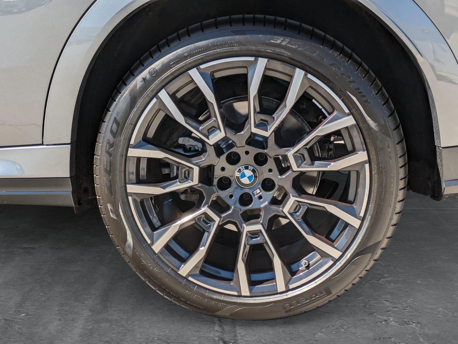 2024 BMW X6 xDrive40i Vehicle Photo in Rockville, MD 20852